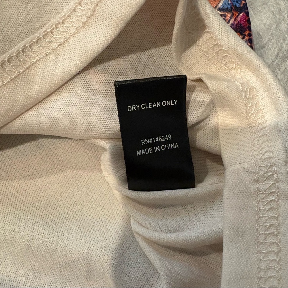 Aakaa Geometric Low Back Shift Dress, Sz M - Picture 14 of 15